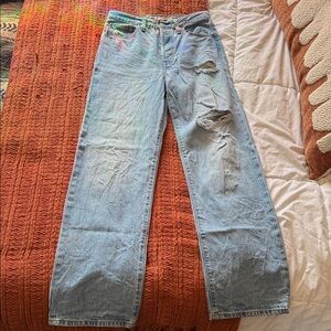 Levi's Light Blue Relaxed Wide-Leg Jeans with Distressed Knee